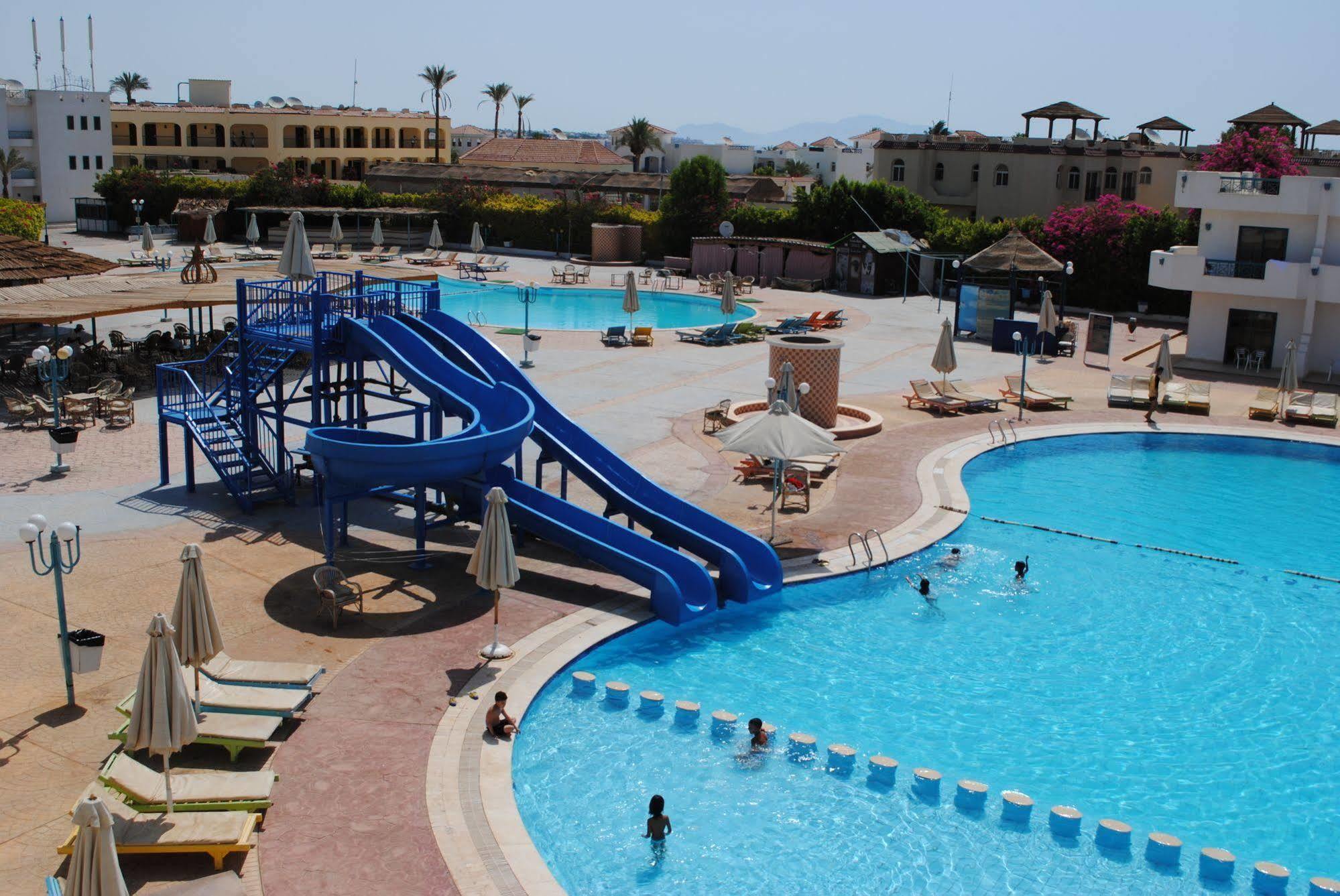 Sharm Cliff Resort エクステリア 写真