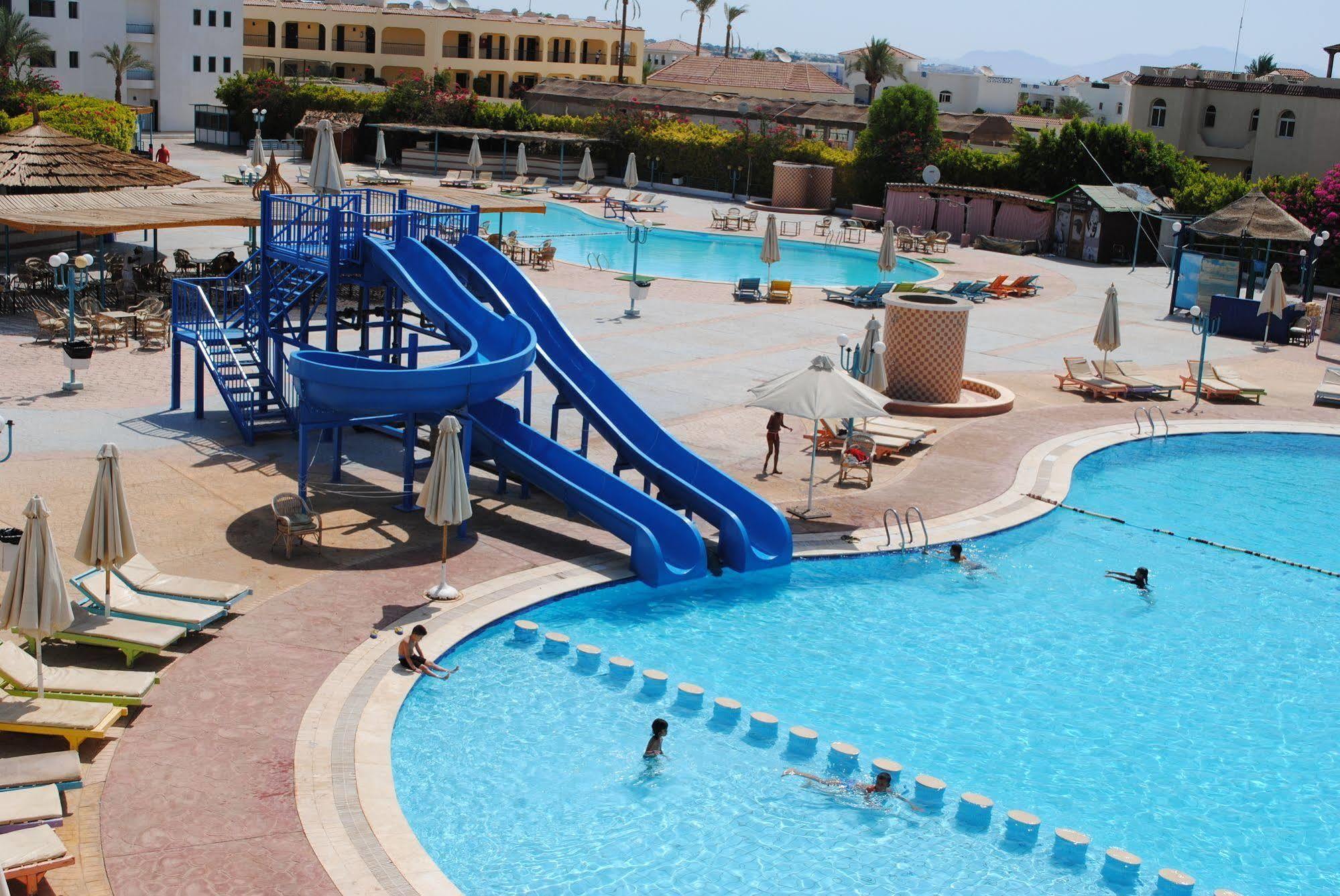 Sharm Cliff Resort エクステリア 写真